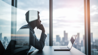 Le passage du salariat à l'entrepreneuriat : témoignages et conseils pratiques