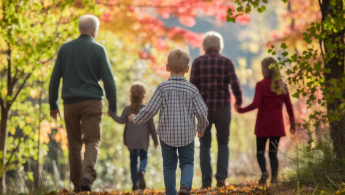 Vacances intergénérationnelles : quand partir avec ses petits-enfants selon les saisons